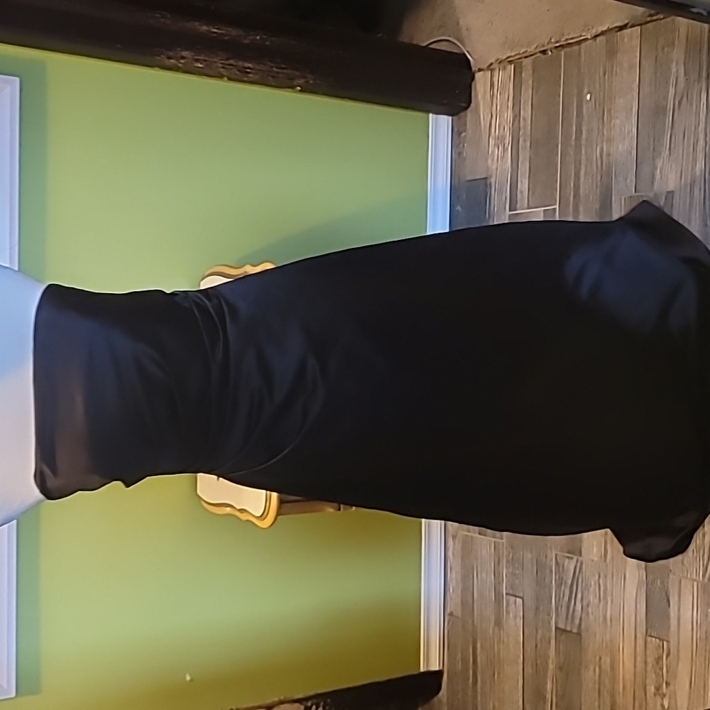 *Impression size 10 Black Dress Sleeveless